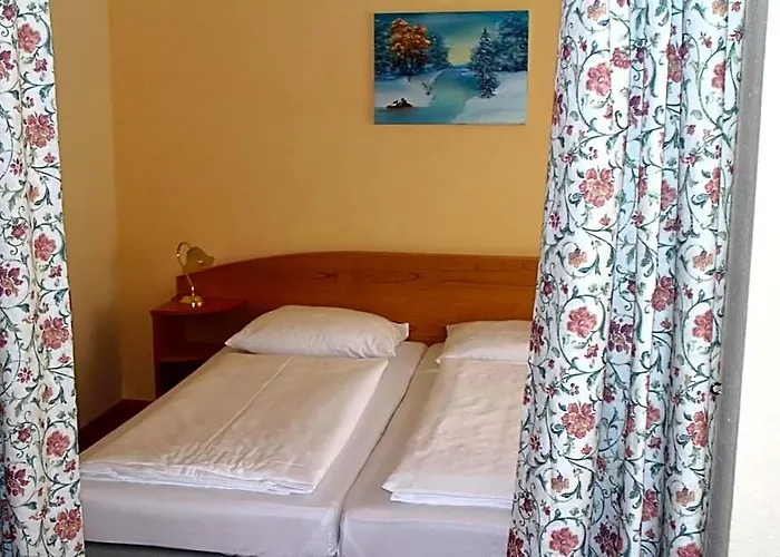 Graf Stadion Hotel