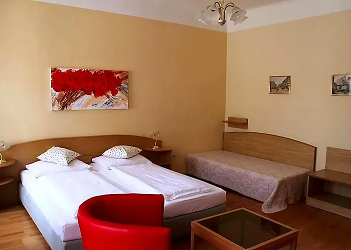Graf Stadion Hotel