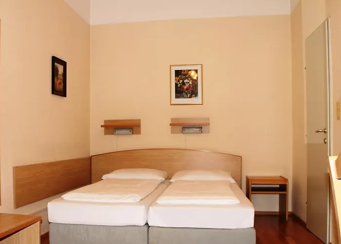 Graf Stadion Hotel Wien