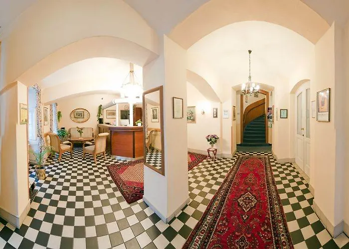 Graf Stadion Hotel